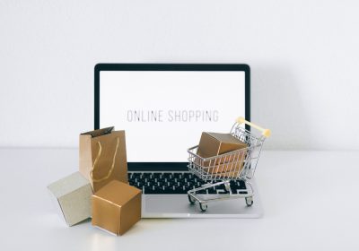 Le Dropshipping vanté par les influenceurs :  pourquoi s’en méfier ?